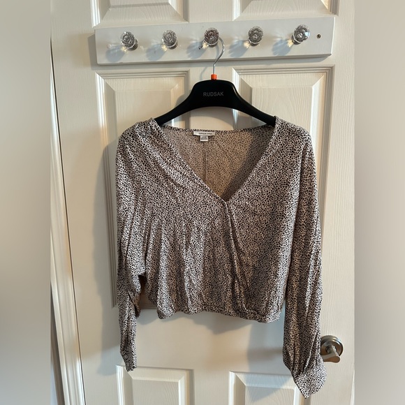 American Eagle Top - Picture 1 of 4